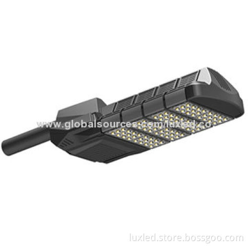 LED Streetlight, 120W, Meanwell Driver, Cree LEDs, IP66, 47-63Hz Frequency